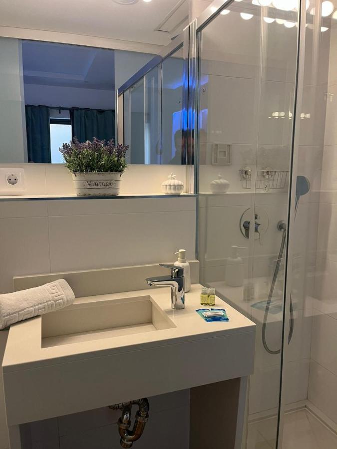 Deluxe Artemisa Sevilla Extérieur photo