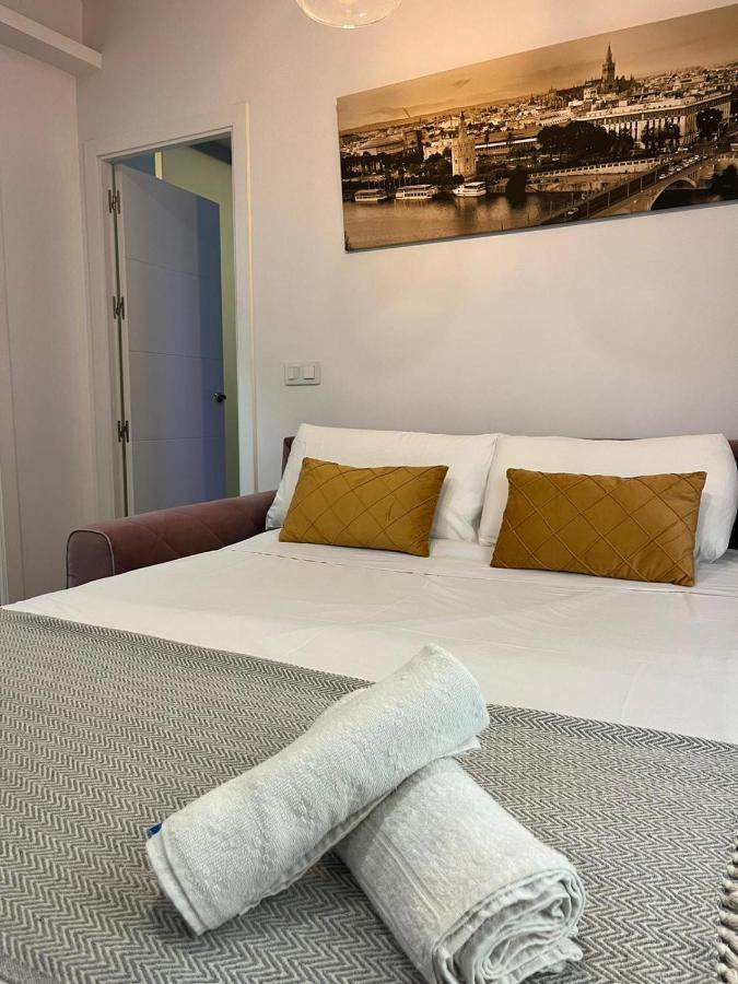 Deluxe Artemisa Sevilla Extérieur photo